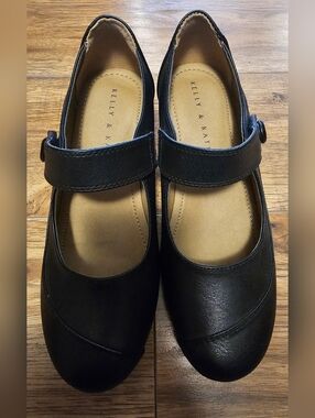 Kelly & Katie Black Heels